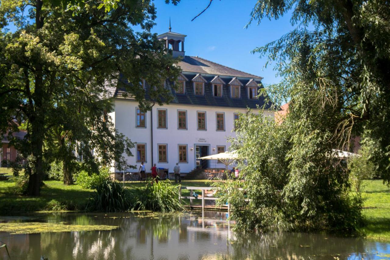 Biohotel Stiftsgut Wilhelmsgluecksbrunn Creuzburg Екстер'єр фото