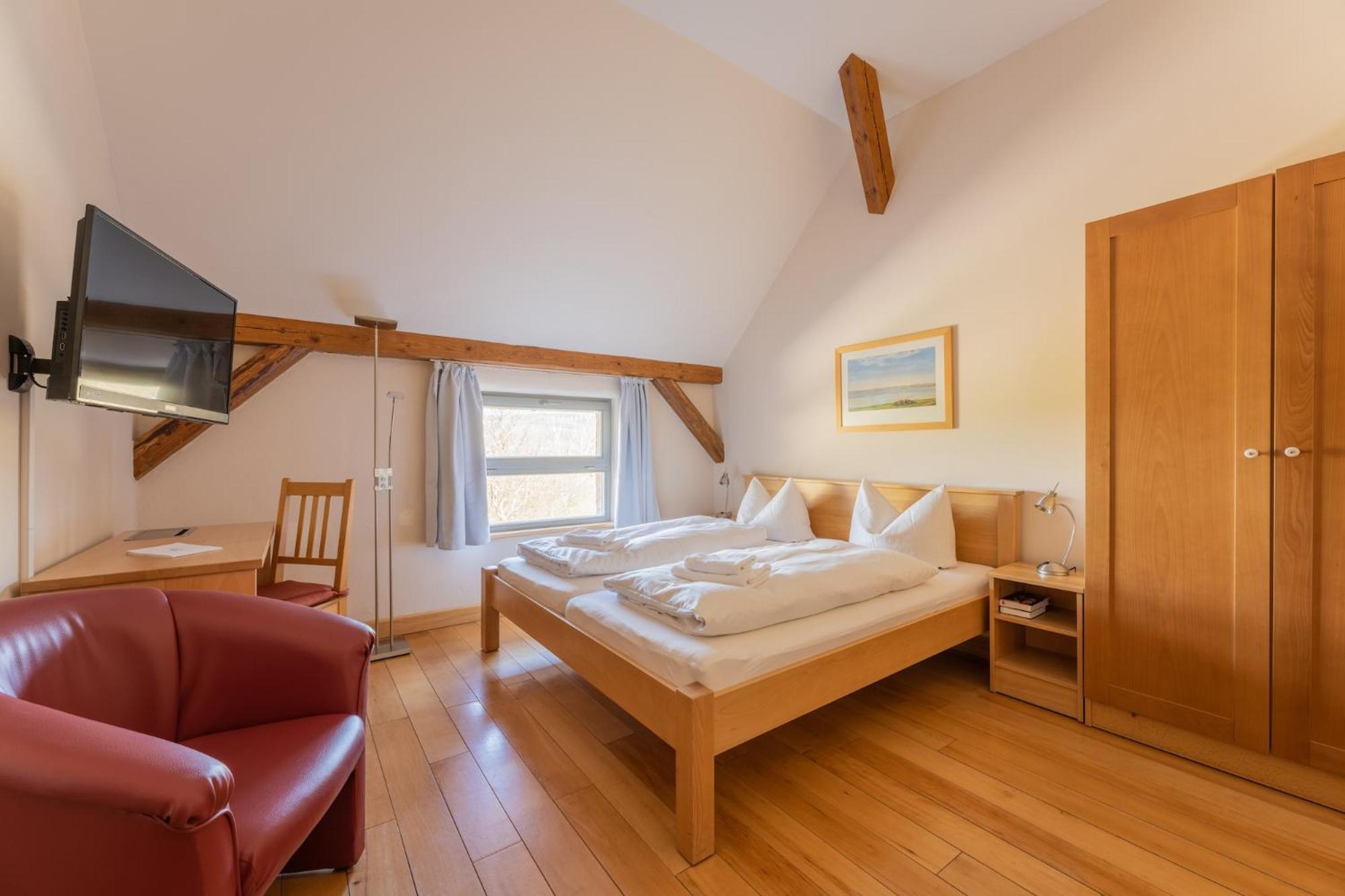 Biohotel Stiftsgut Wilhelmsgluecksbrunn Creuzburg Екстер'єр фото
